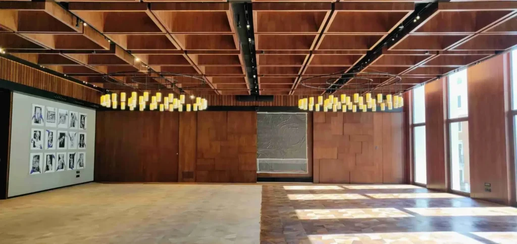 Acuchillar parquet hotel parksinta madrid
